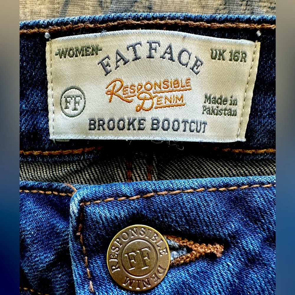 FatFace Blue Denim Jeans
Worn & washed 2x’s like new condition 
UK 16 US 12